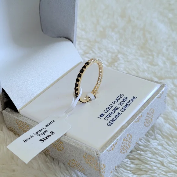 Shivam Black🖤 Spinel and White Topaz Gemstones Eternity♾️ Ring💍 - Picture 4 of 16